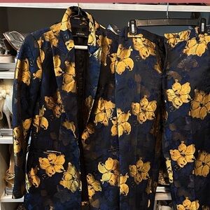 Zara Blue and Gold Metallic Floral Blazer